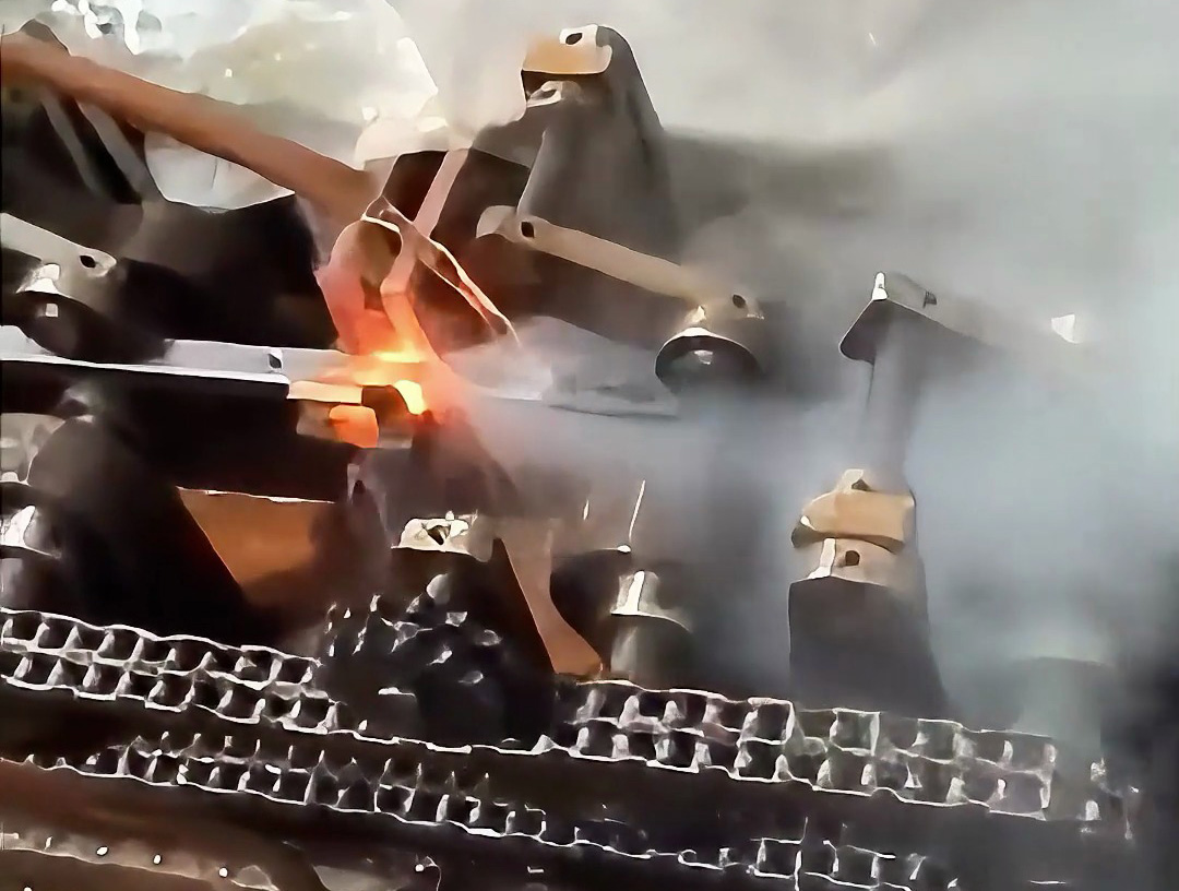 導(dǎo)軌高頻淬火:提升硬度與耐磨性的核心技術(shù)