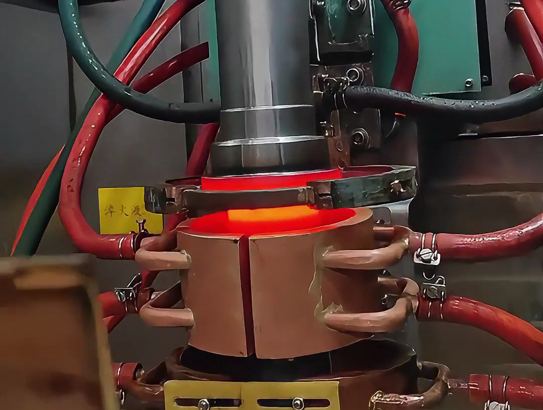 齒輪軸類凸輪熱處理神器!中頻淬火機(jī)床全解析