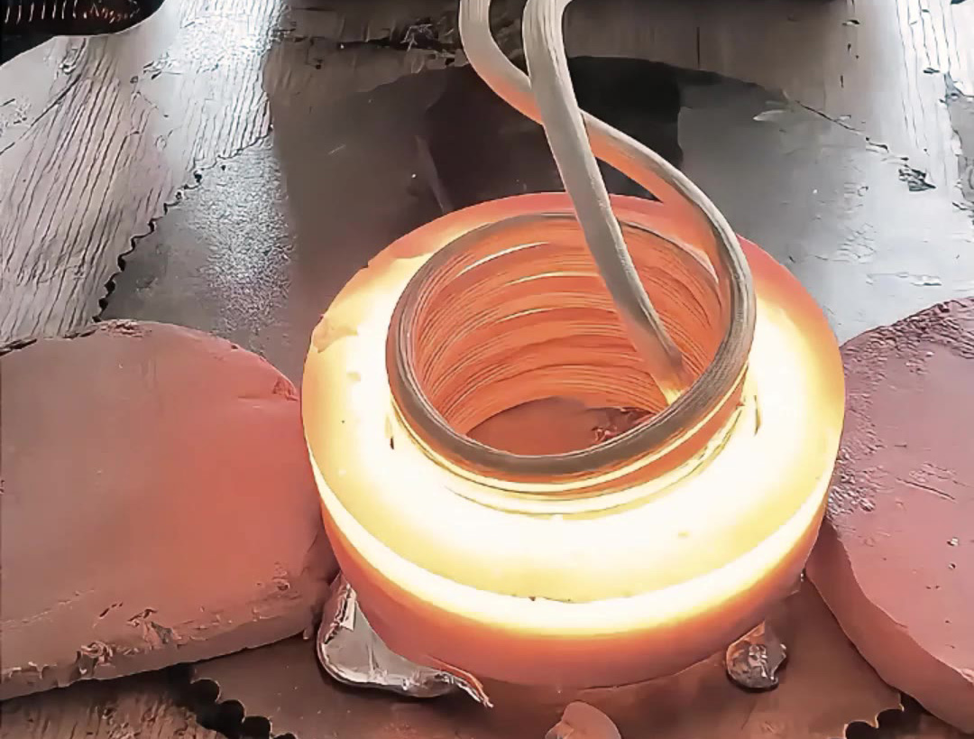 內孔高頻加熱在眾多行業都有著出色的適配性